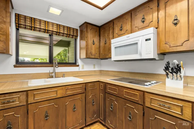 $625,000 | 918 North Eagle Hills Way, Eagle, ID 83616