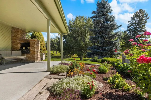 $625,000 | 918 North Eagle Hills Way, Eagle, ID 83616