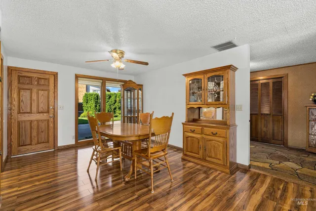 $625,000 | 918 North Eagle Hills Way, Eagle, ID 83616