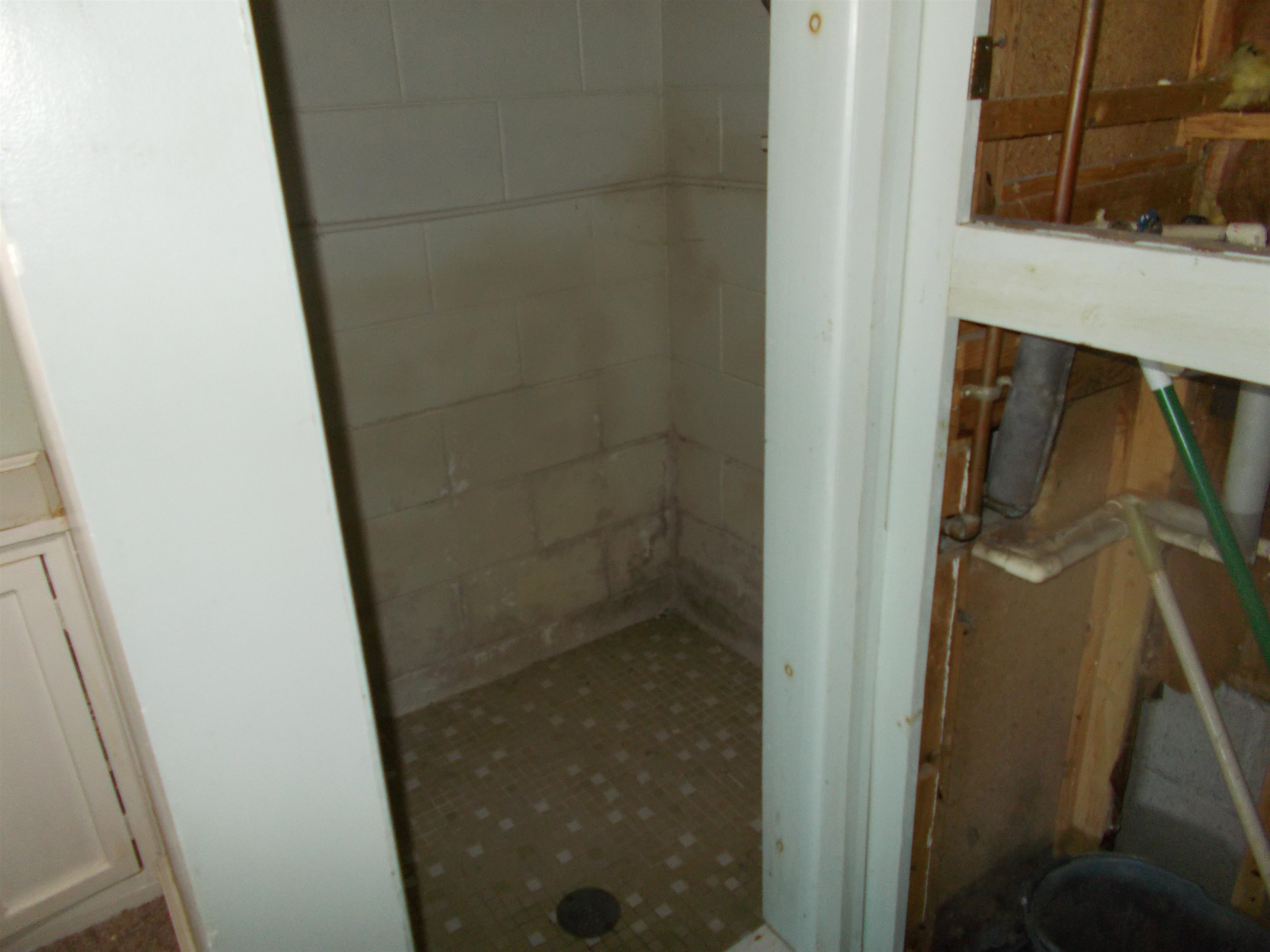 2572 Dease Lake Road Hale, MI 48739 - Photo 6 of 18 1897352-5.JPG