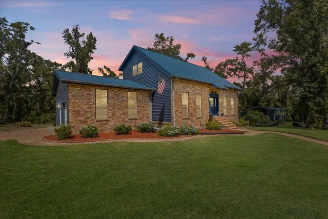 $489,000 | 402 Cantey Drive, Madison, FL 32340