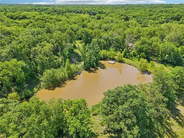 $599,000 | 828 Southeast 601st Road, Leeton, MO 64761