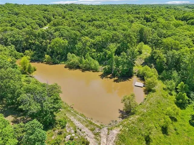 $599,000 | 828 Southeast 601st Road, Leeton, MO 64761