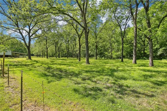 $599,000 | 828 Southeast 601st Road, Leeton, MO 64761