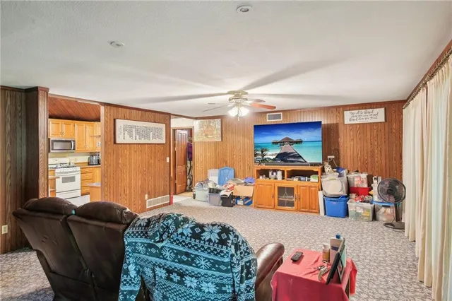 $599,000 | 828 Southeast 601st Road, Leeton, MO 64761