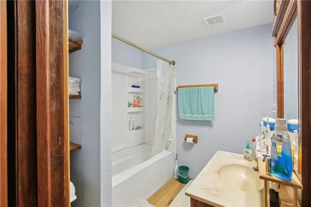 $599,000 | 828 Southeast 601st Road, Leeton, MO 64761