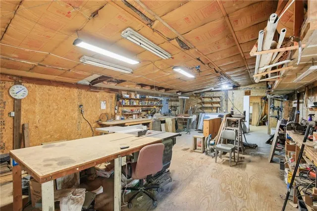 $599,000 | 828 Southeast 601st Road, Leeton, MO 64761