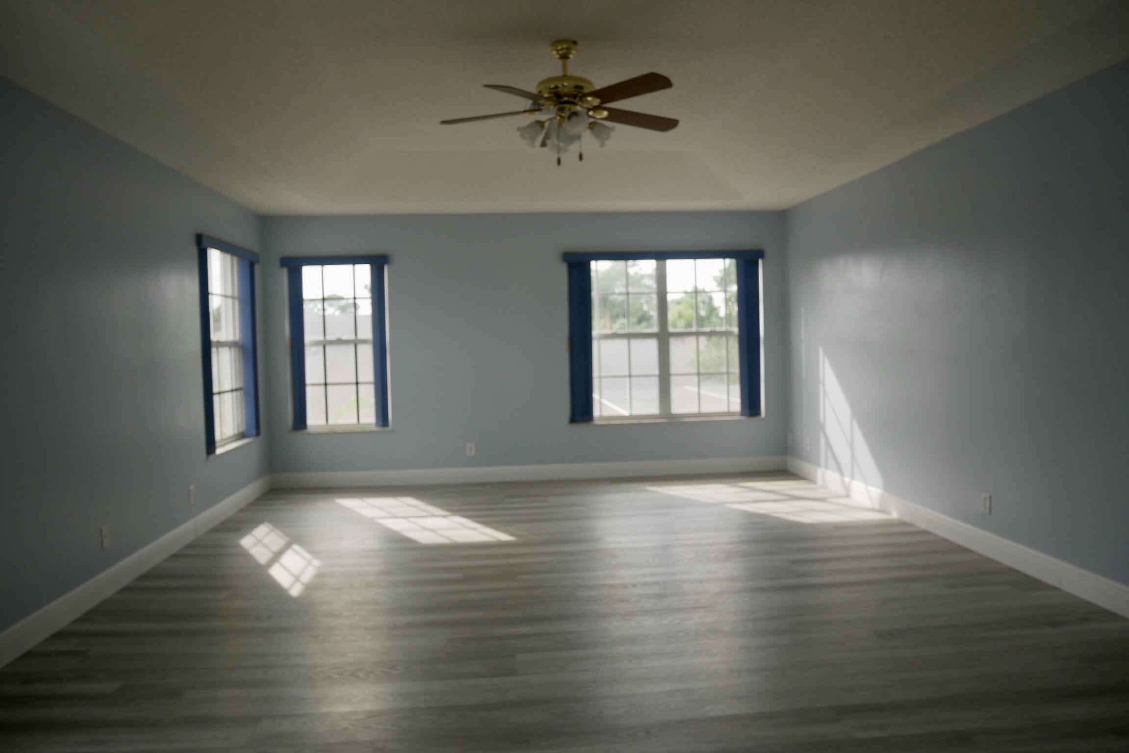1039 Aviary Road Wellington, FL 33414 - Photo 7 of 15 ed8738604251-177911B8_351A_46C3_B6D0_0F1