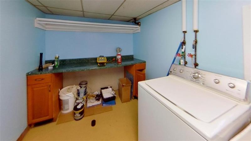 5627 Curry Road Pittsburgh, PA 15236 - Photo 12 of 15 Gallery Image 12