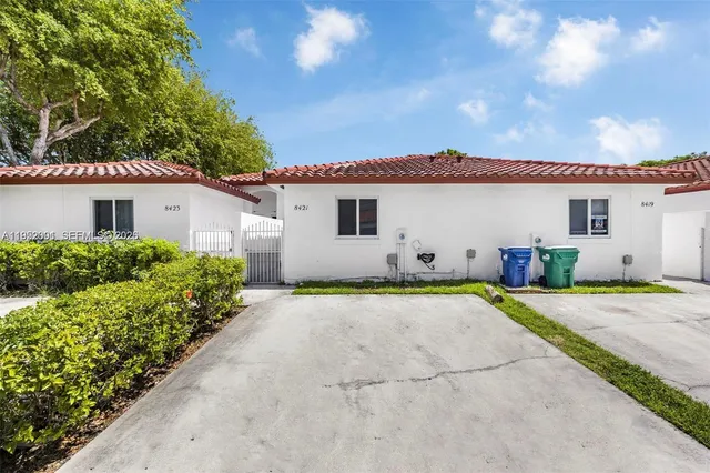 $397,000 | 8421 Southwest 209th Street, Unit 8421, Cutler Bay, FL 33189