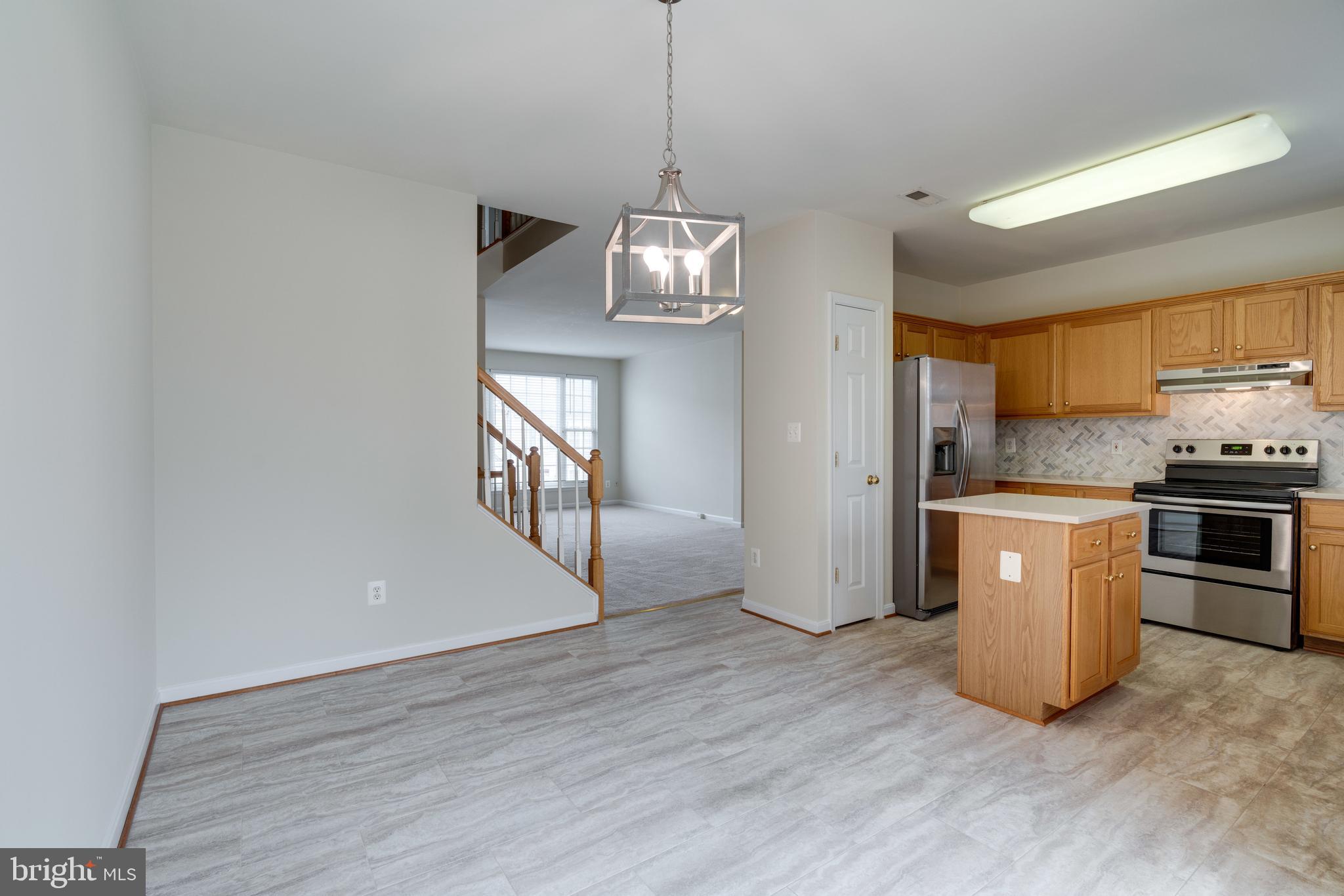9058 Two Bays Road Lorton, VA 22079 - Photo 21 of 42 Kitchen Overview