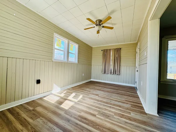 $109,000 | 103 East North Street, Sesser, IL 62884