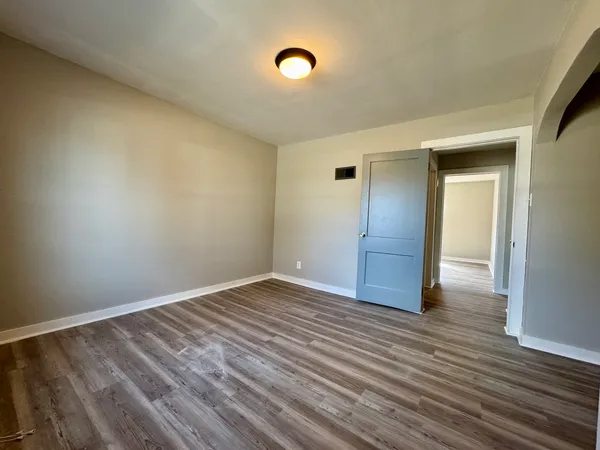 $109,000 | 103 East North Street, Sesser, IL 62884