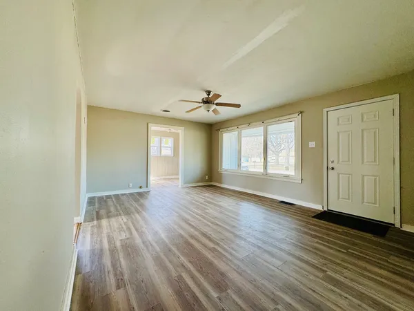 $109,000 | 103 East North Street, Sesser, IL 62884