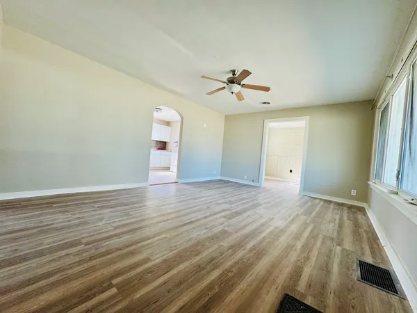 $109,000 | 103 East North Street, Sesser, IL 62884