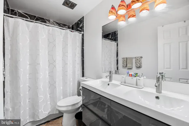 $2,300 | 9262 Byrd Drive, Manassas, VA 20110