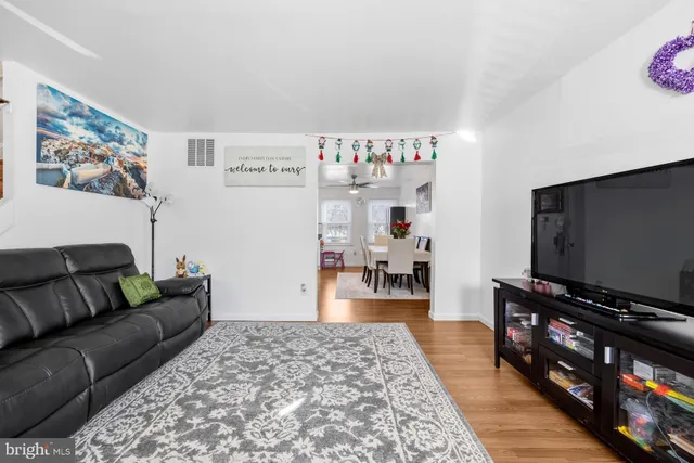 $2,300 | 9262 Byrd Drive, Manassas, VA 20110