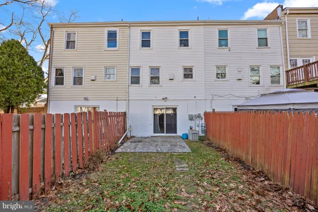 $2,300 | 9262 Byrd Drive, Manassas, VA 20110