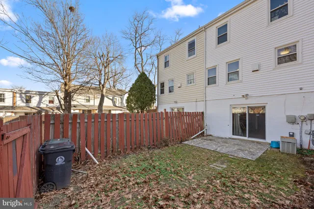 $2,300 | 9262 Byrd Drive, Manassas, VA 20110