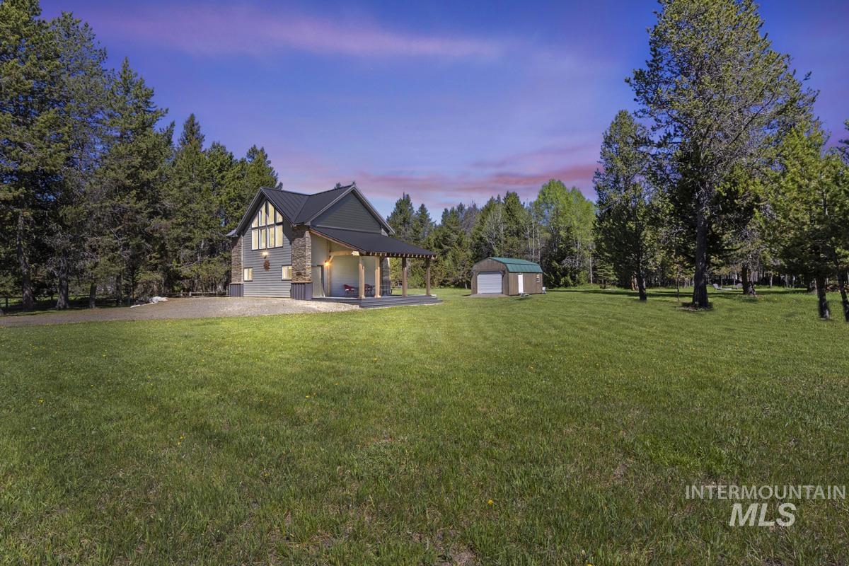 79 Sun Valley Place Cascade, ID 83611 - Photo 21 of 33