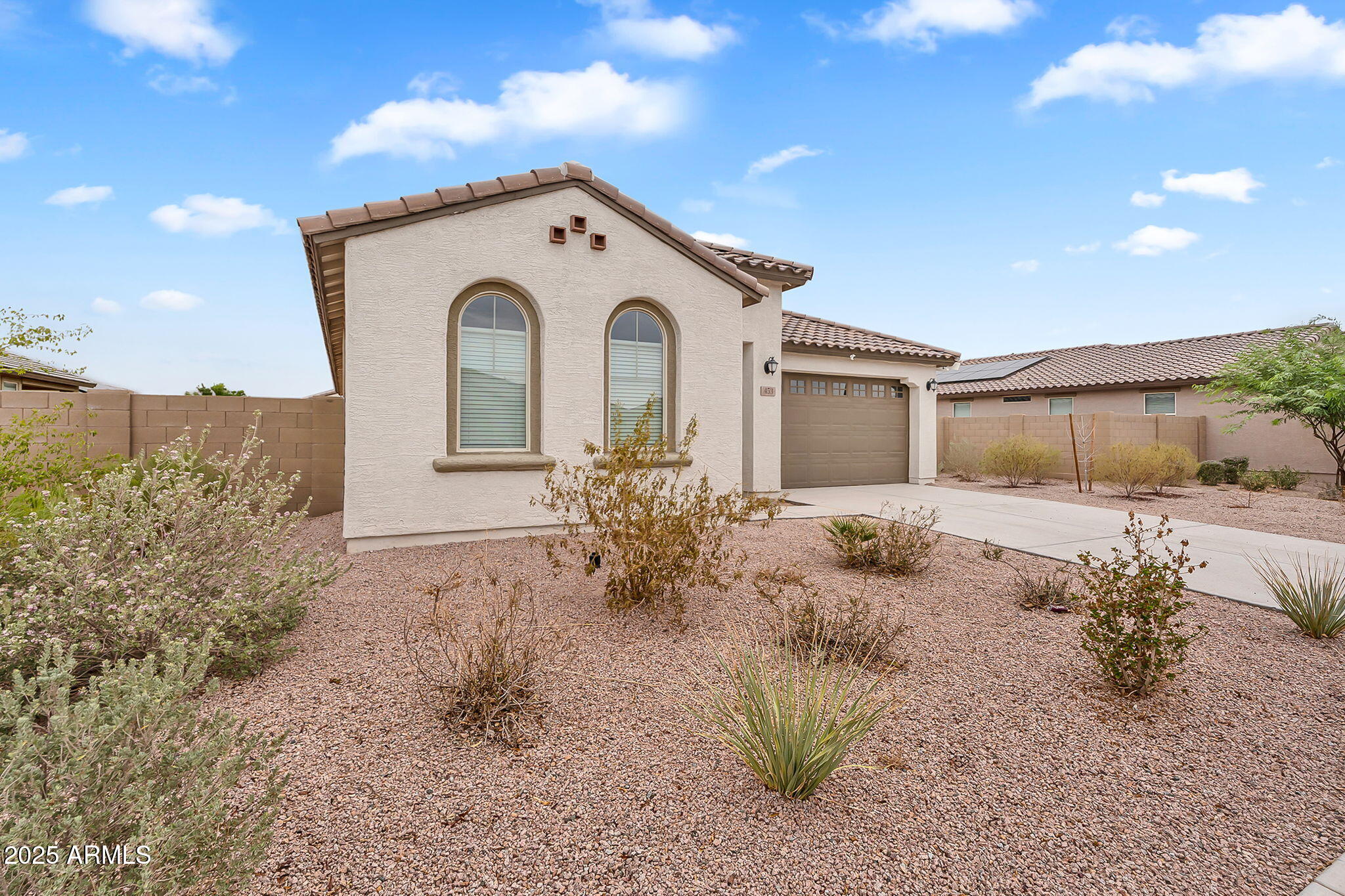 453 East Wiley Way Casa Grande, AZ 85122 - Photo 2 of 30 3-web-or-mls-Wiley Way-3