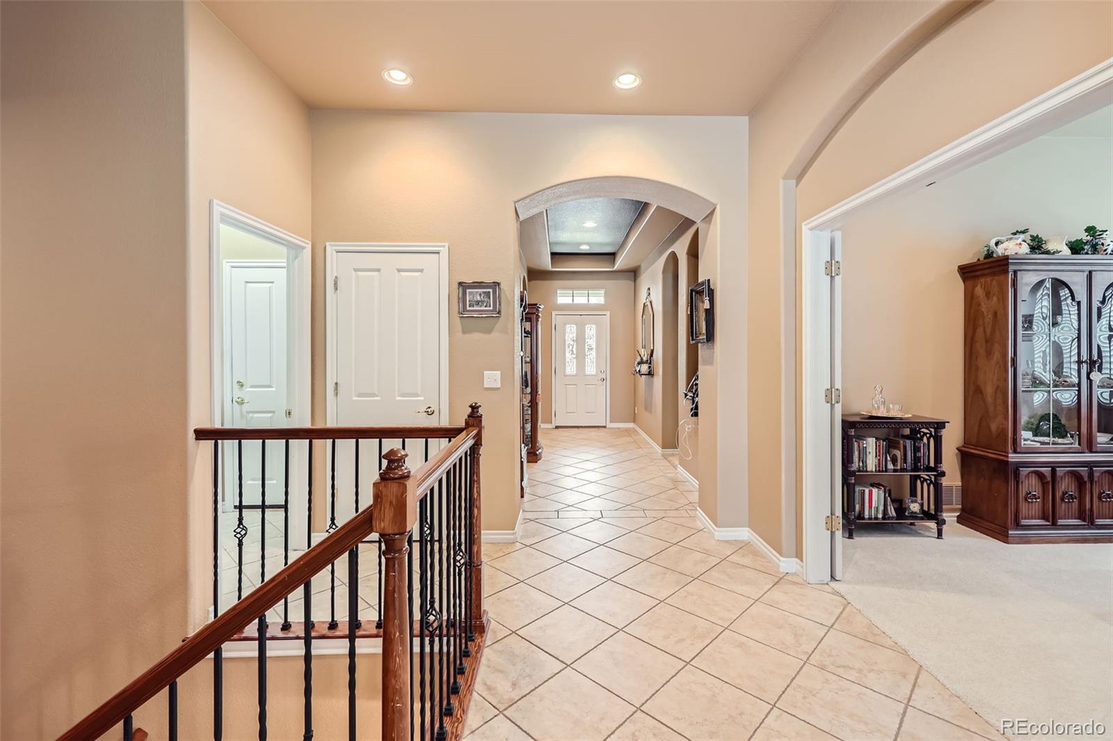 5401 Cloverbrook Circle Highlands Ranch, CO 80130 - Photo 4 of 16 Gallery Image 4