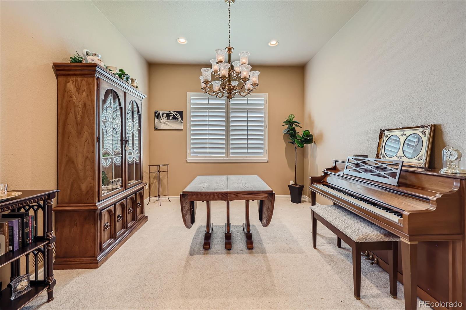 5401 Cloverbrook Circle Highlands Ranch, CO 80130 - Photo 6 of 16 Gallery Image 6