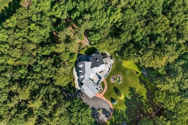 $5,700,000 | 32-70 Lazell Street, Hingham, MA 02043