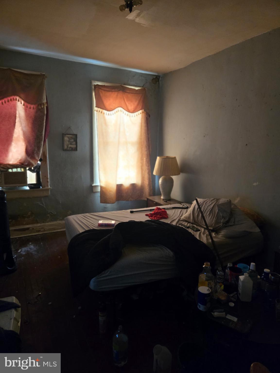 2811 Violet Avenue Baltimore, MD 21215 - Photo 2 of 7