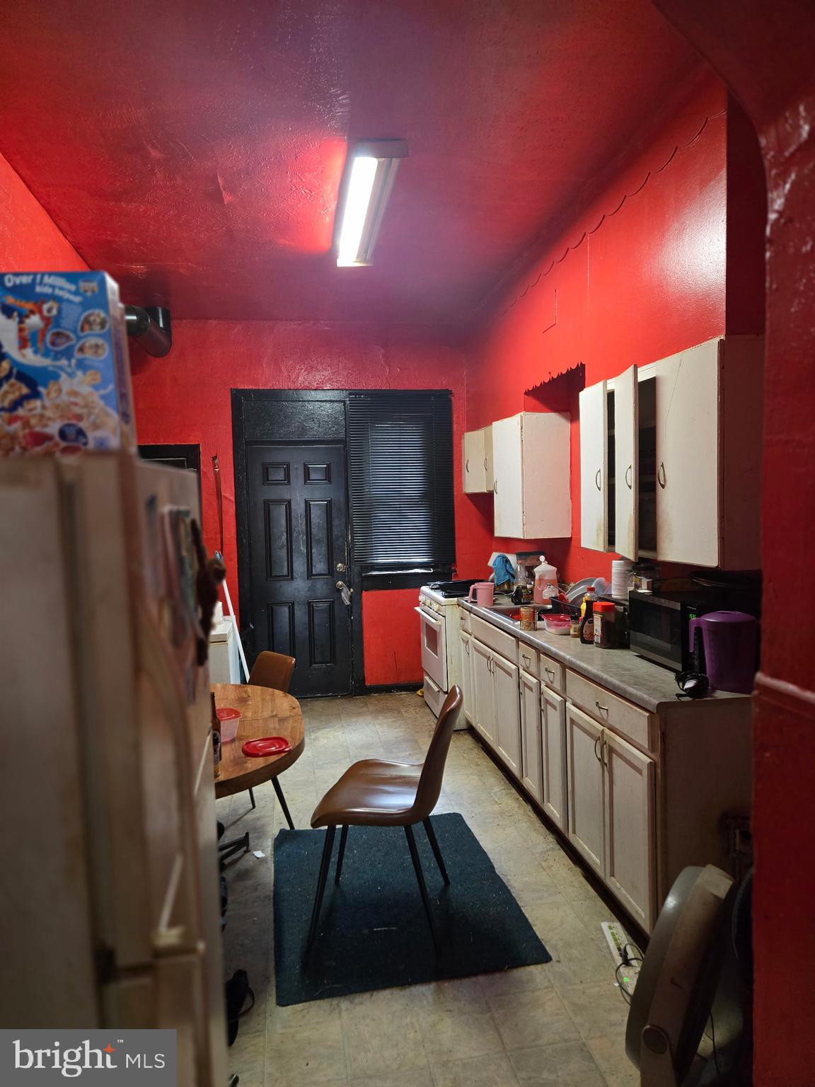 2811 Violet Avenue Baltimore, MD 21215 - Photo 5 of 7