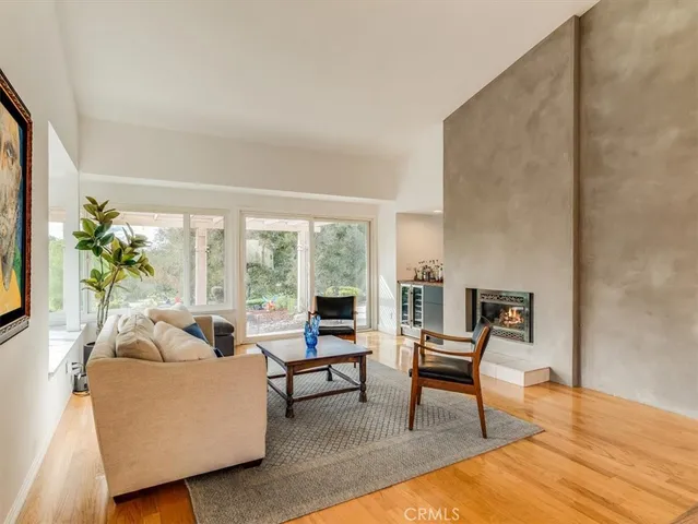 $960,000 | 372 Oak Hill Drive, Lompoc, CA 93436