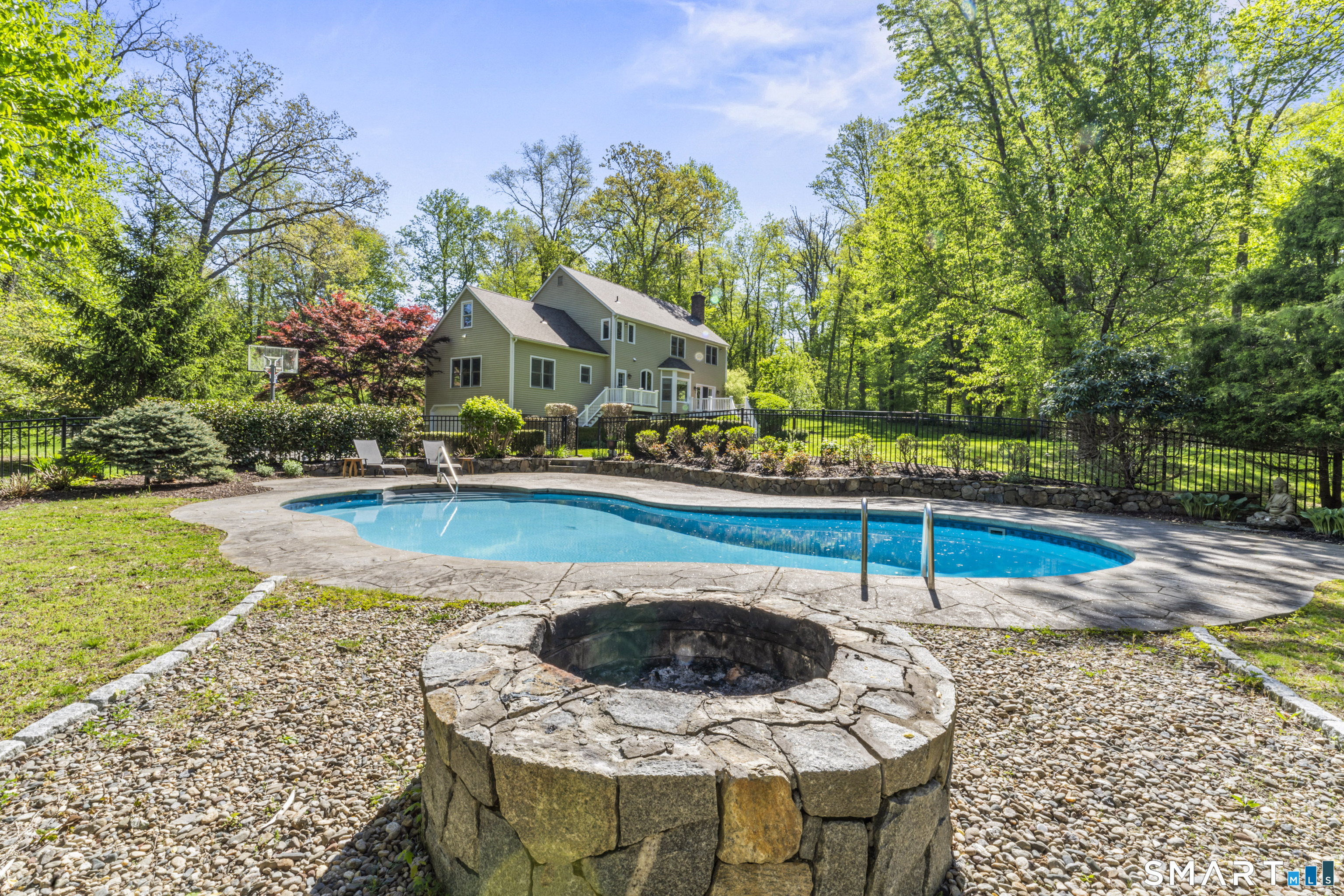 38 Old Farm Hill Road Newtown, CT 06470 - Photo 36 of 40