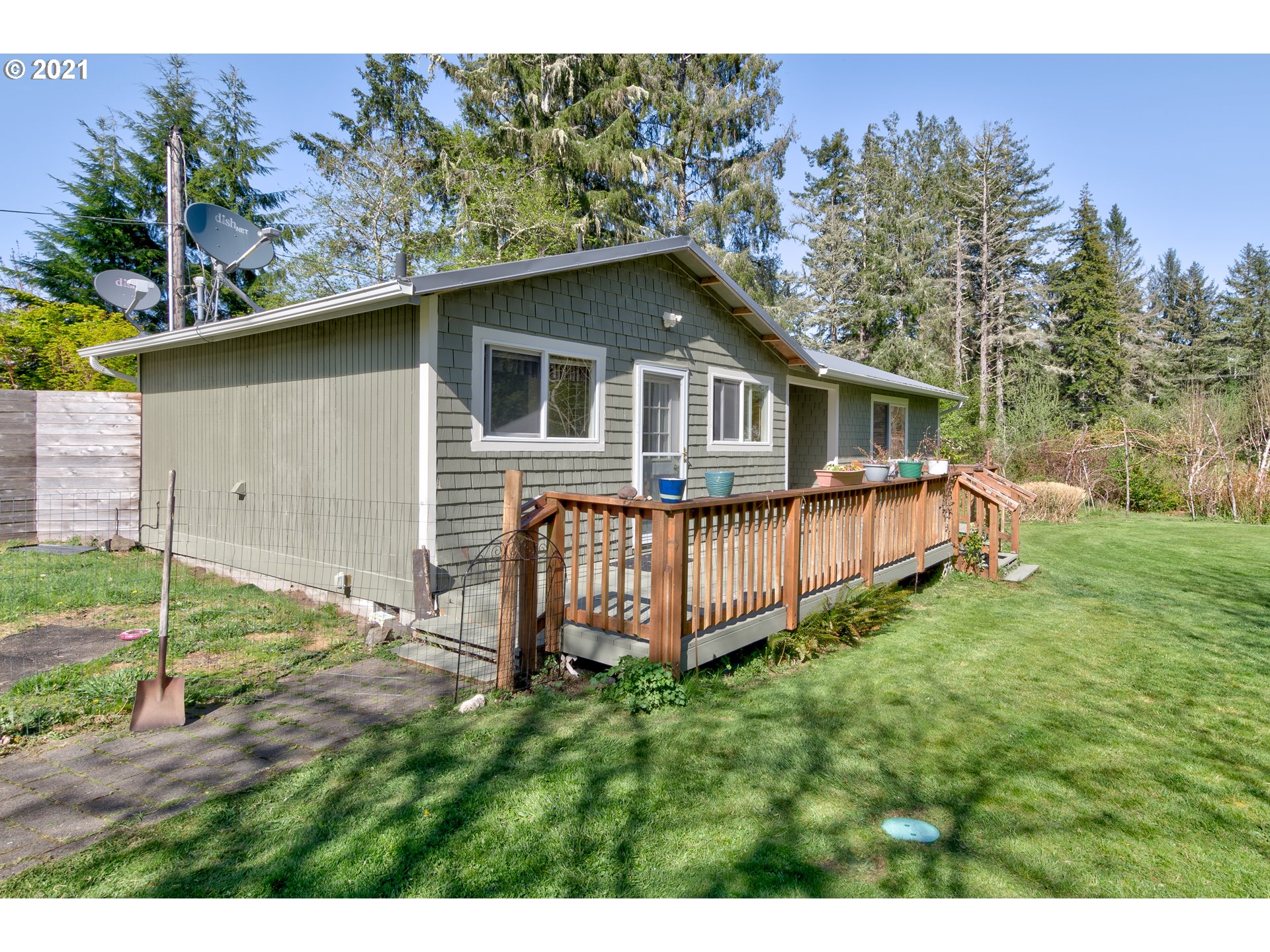 15729 Sandridge Road Long Beach, WA 98631 - Photo 2 of 26 Gallery Image 2