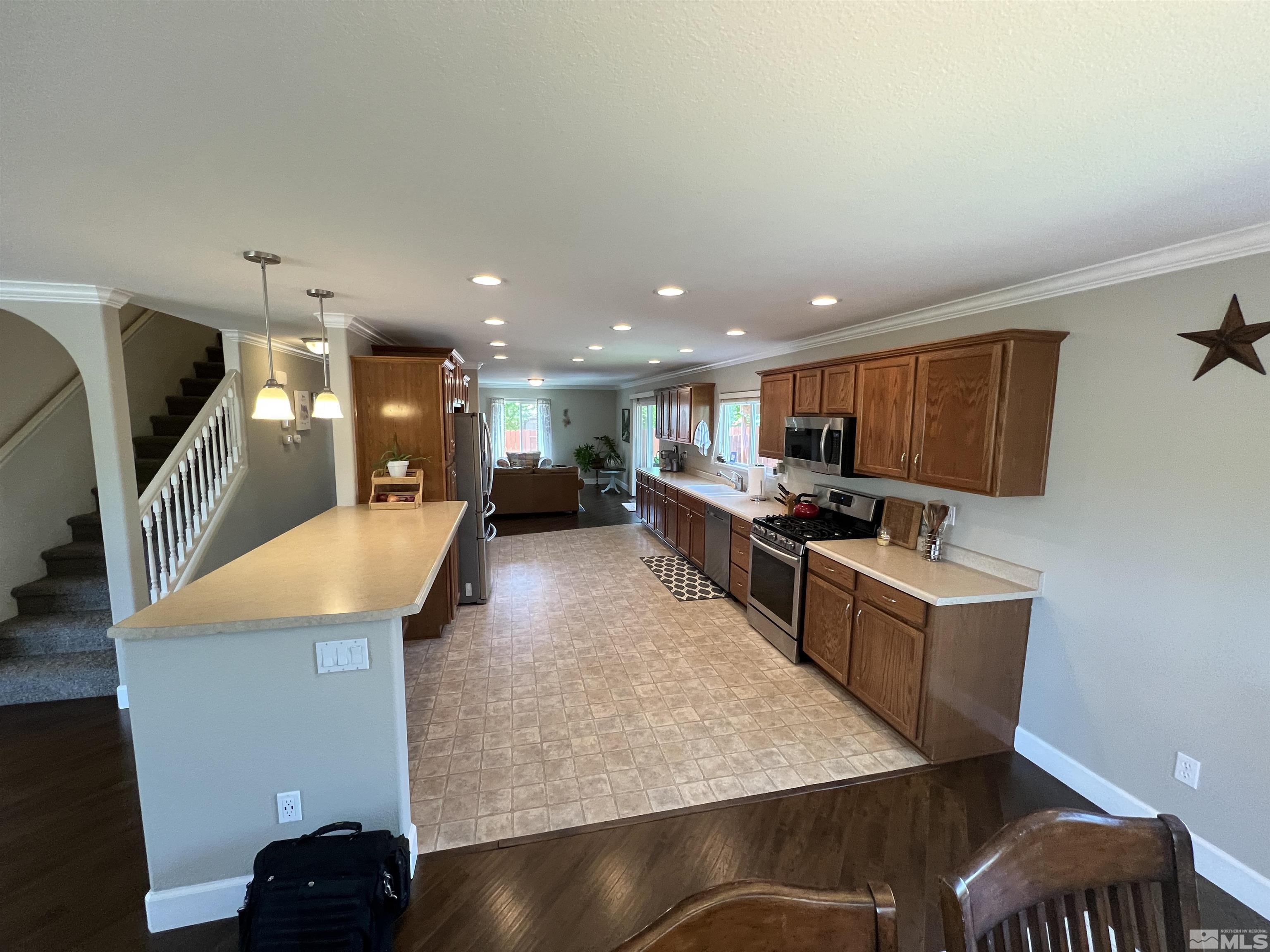18341 Dustin Court Reno, NV 89508 - Photo 8 of 34 Photo 8
