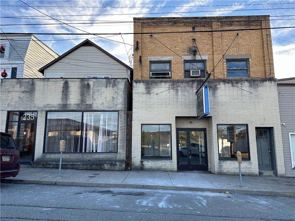 237 Longfellow St. Commercial Space