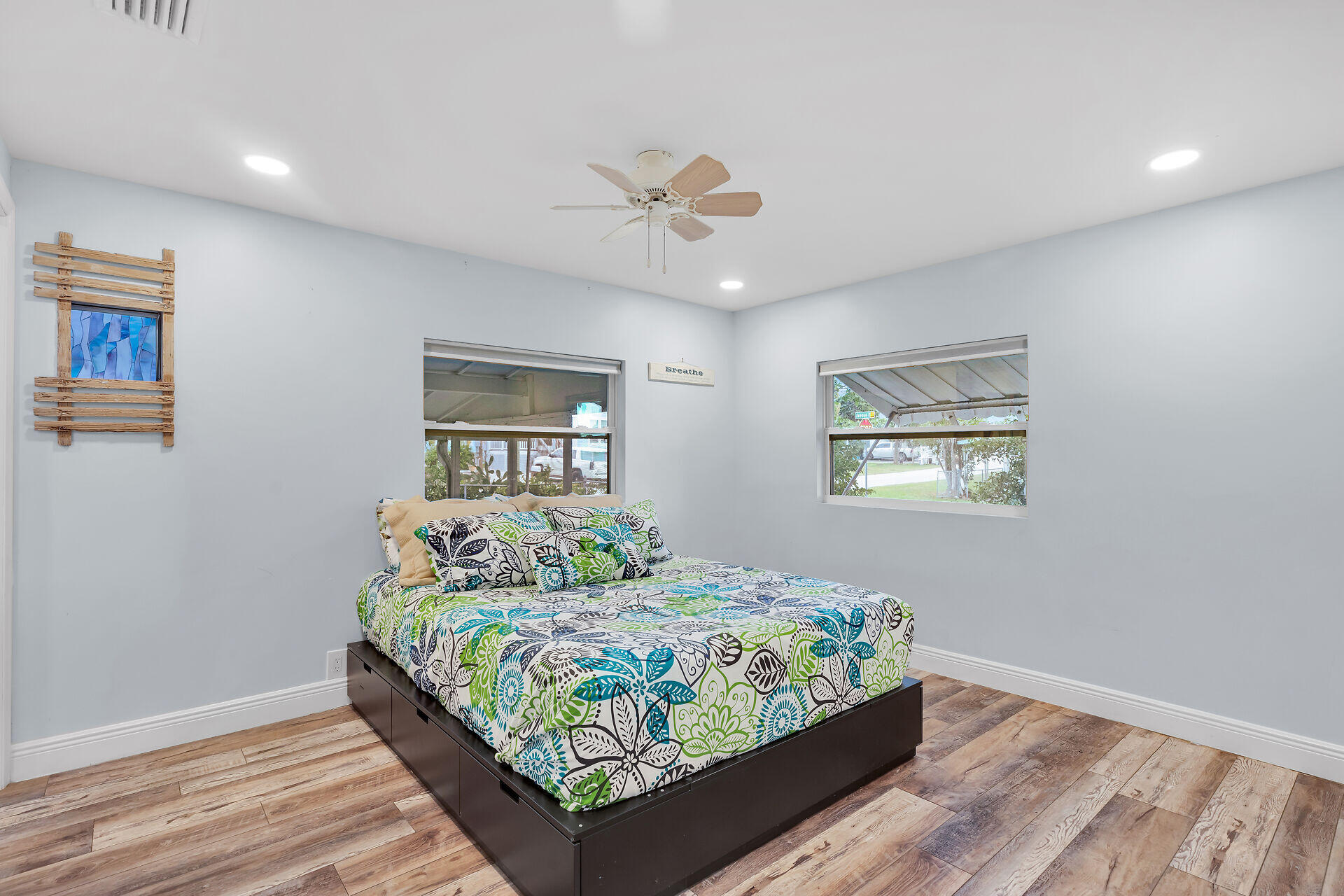 7 Avenue D Key Largo, FL 33037 - Photo 23 of 36 a bedroom with bed and a window