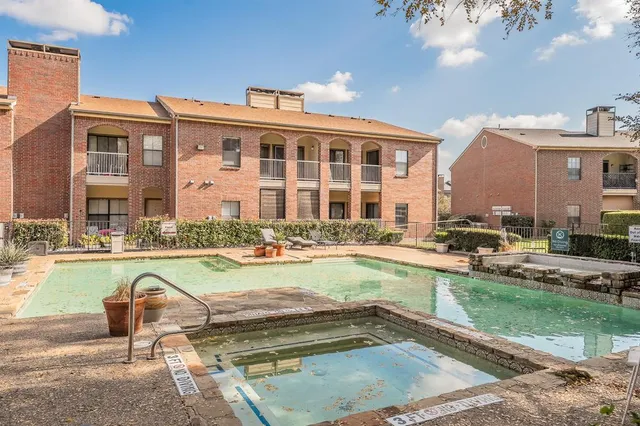 $225,000 | 3212 Donnelly Circle, Fort Worth, TX 76107