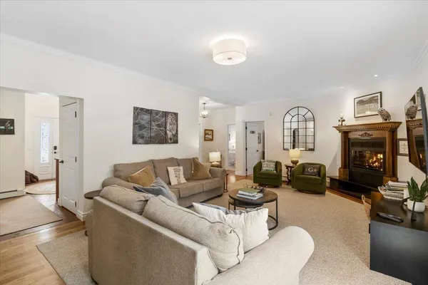 $995,000 | 2001 Depot Street, Manchester, VT 05255