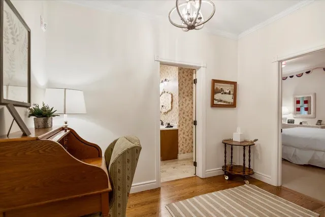 $1,190,000 | 2001 Depot Street, Manchester, VT 05255