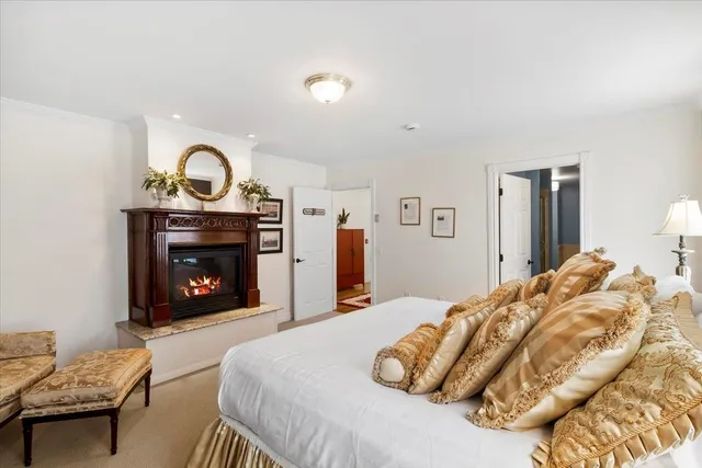 $1,190,000 | 2001 Depot Street, Manchester, VT 05255