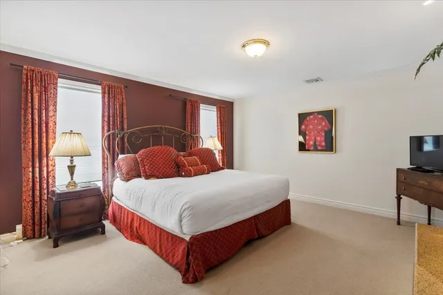 $1,190,000 | 2001 Depot Street, Manchester, VT 05255