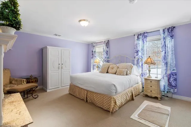 $1,190,000 | 2001 Depot Street, Manchester, VT 05255