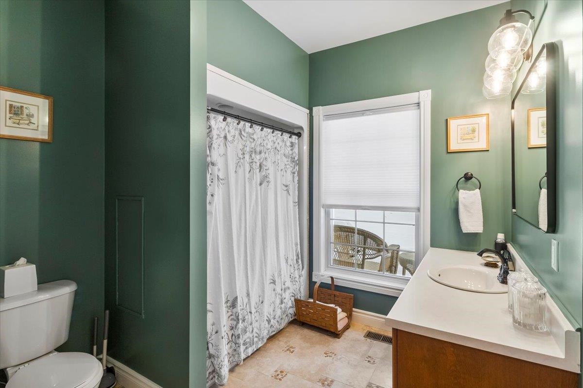 2001 Depot Street Manchester, VT 05255 - Photo 37 of 60