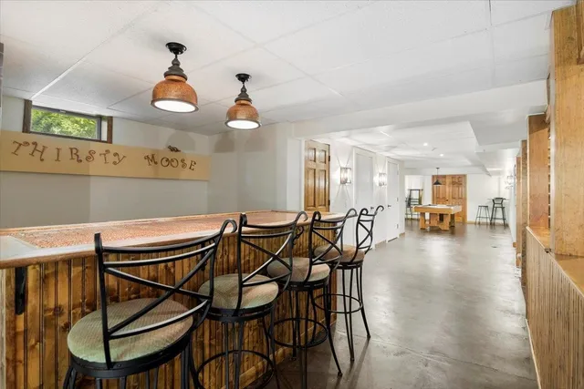 $1,190,000 | 2001 Depot Street, Manchester, VT 05255