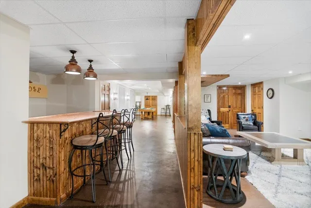 $1,190,000 | 2001 Depot Street, Manchester, VT 05255