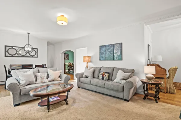 $995,000 | 2001 Depot Street, Manchester, VT 05255