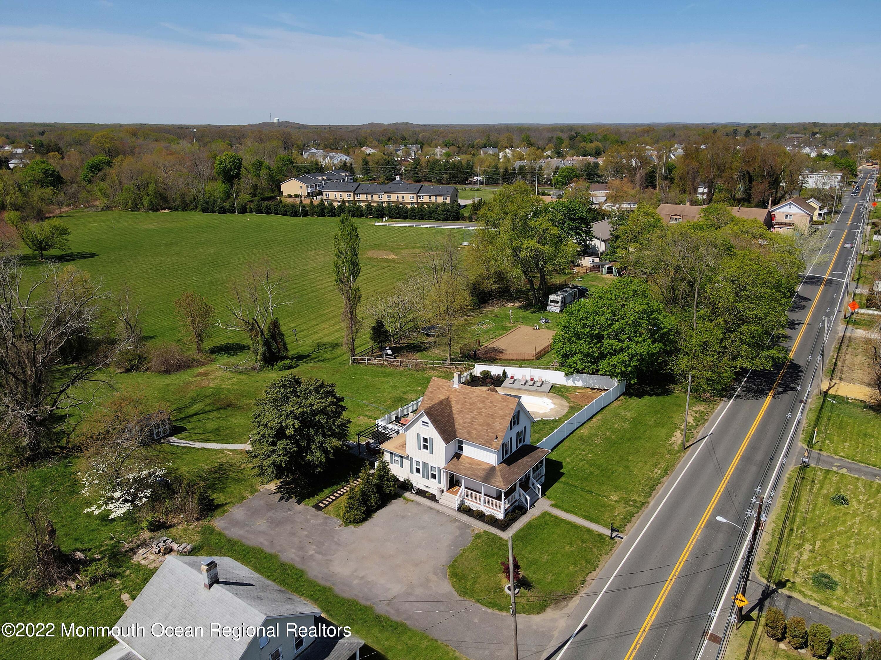 905 Adelphia Road Freehold, NJ 07728 - Photo 5 of 45 Aerial View