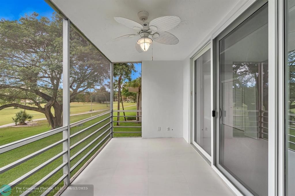 3800 Oaks Clubhouse Drive, Unit 201 Pompano Beach, FL 33069 - Photo 27 of 29