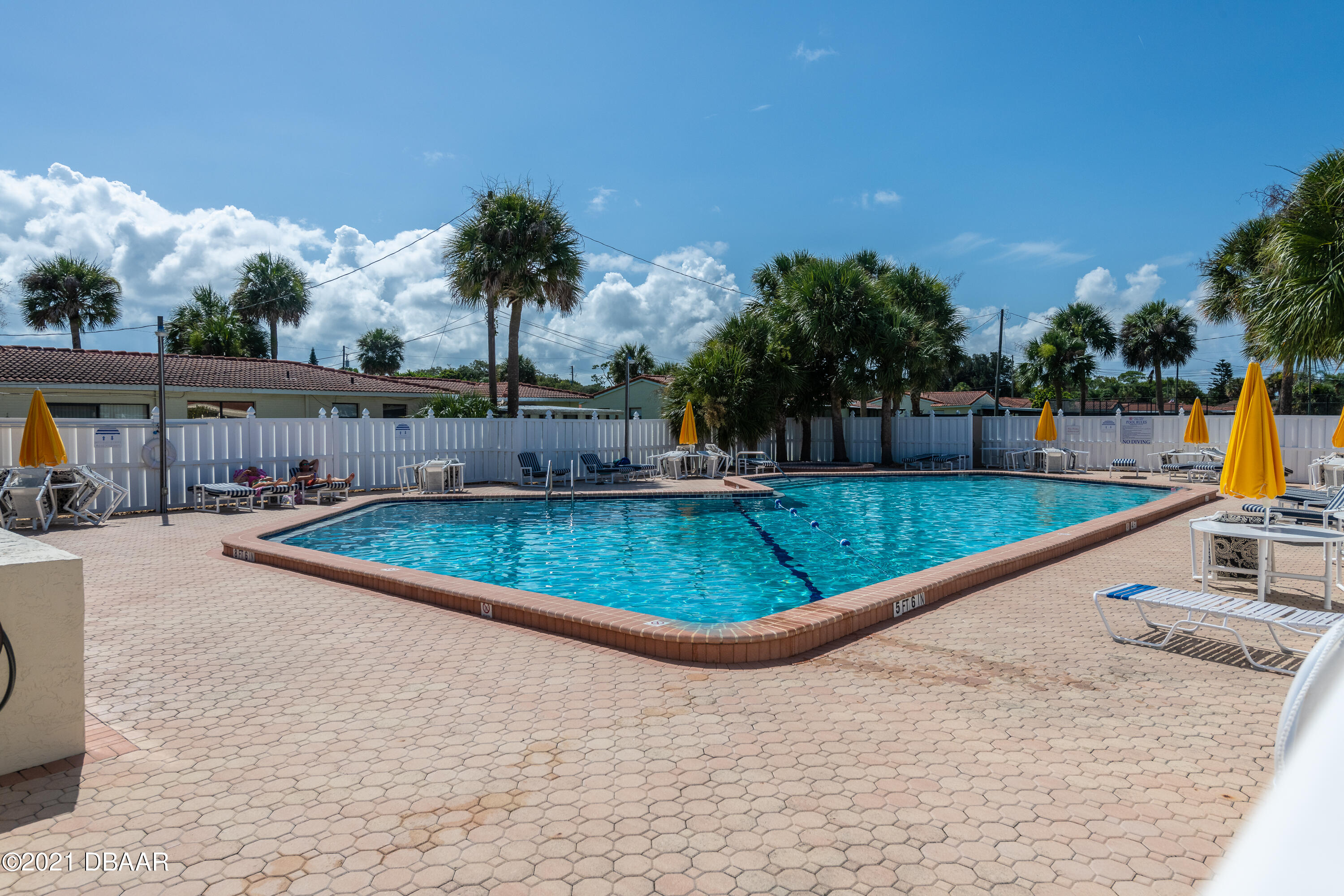 757 Flamingo Drive, Unit A Ormond Beach, FL 32176 - Photo 7 of 41 757AFlamingoDrOrmondBeach-40