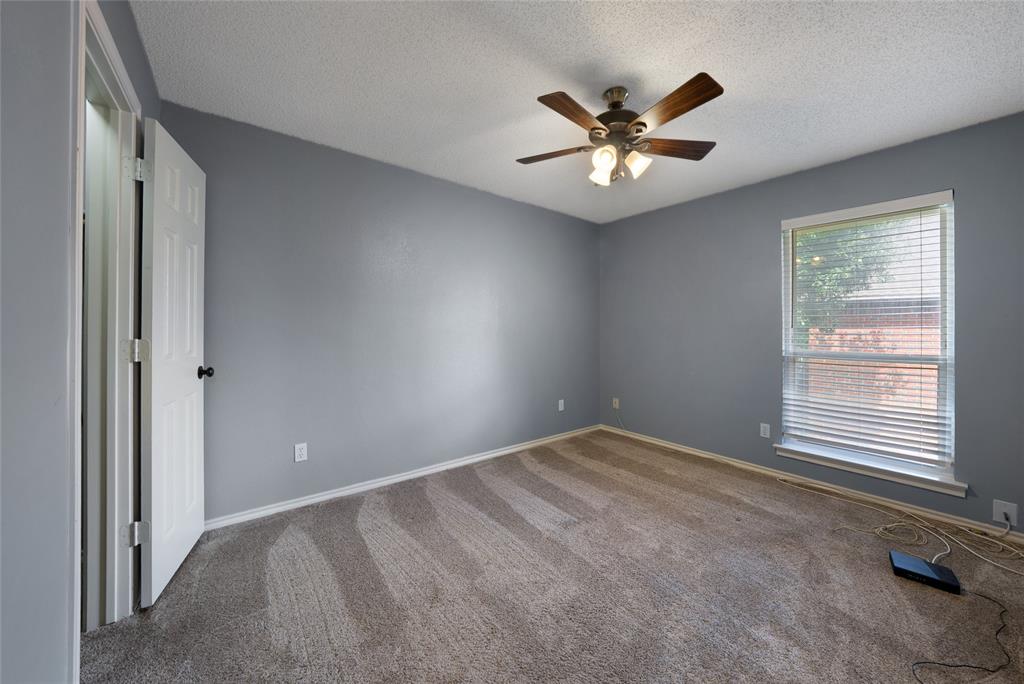 1803 Hunters Ridge Drive Grapevine, TX 76051 - Photo 26 of 35